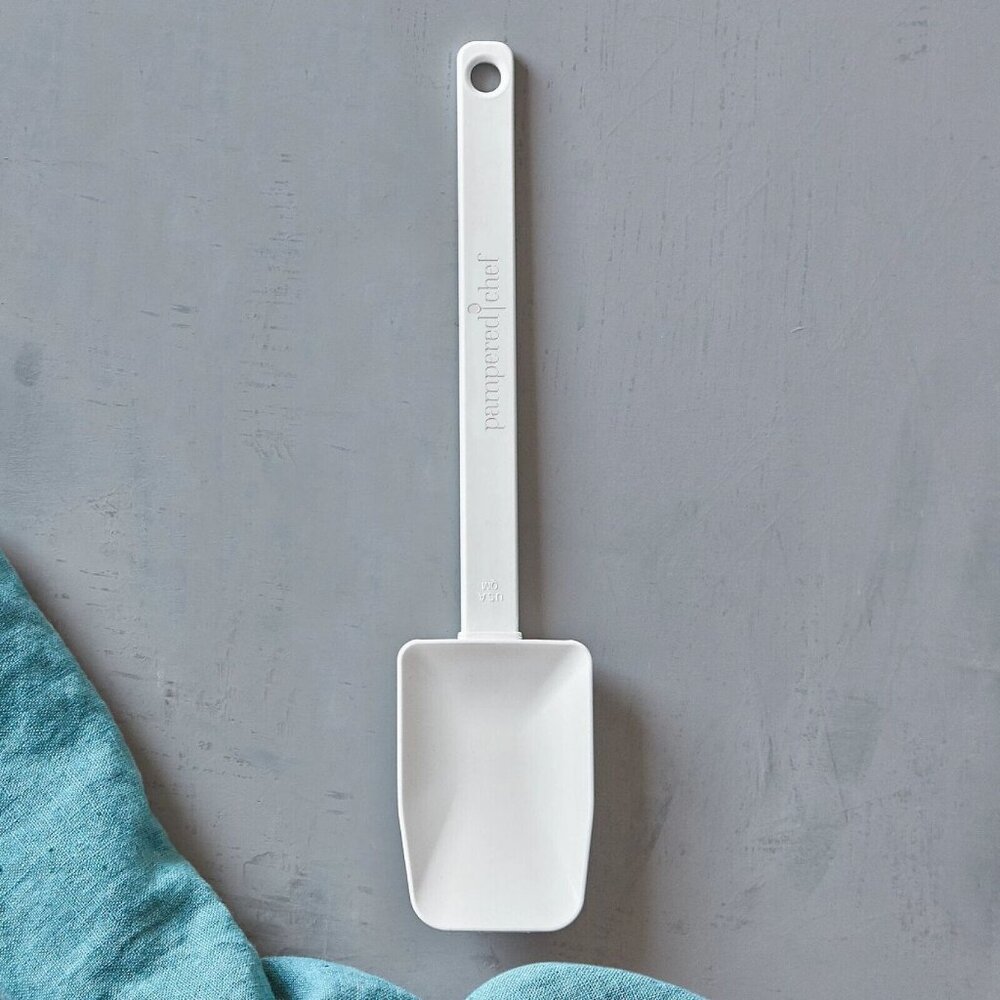 NIP~PAMPERED CHEF~Small Mix & Scrape